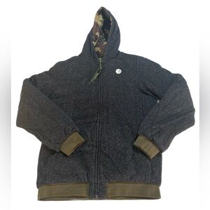 Billabong Men’s Reversible Camo Charcoal Gray Puffer Jacket Size Medium